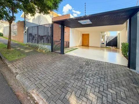 Casa à venda em Maringá, Jardim Novo Horizonte, com 3 quartos, com 217 m²