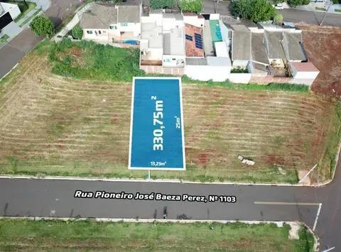 Terreno com 330.75 m² à Venda no Jardim Baeza - Maringá
