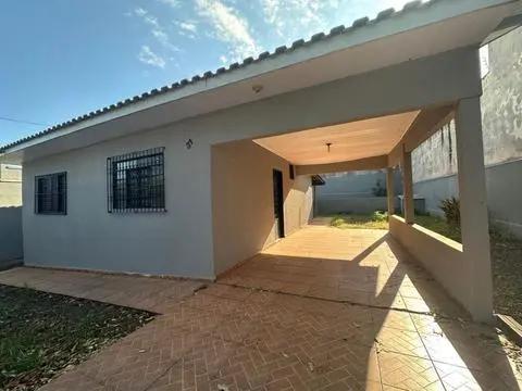 Casa à venda em Maringá, Jardim Oásis, com 2 quartos, com 59.5 m²